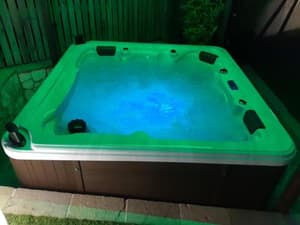 thumbnail: 378008742.jpg