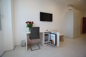 thumbnail: Minibar