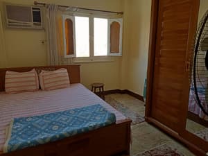 thumbnail: Interior entrance