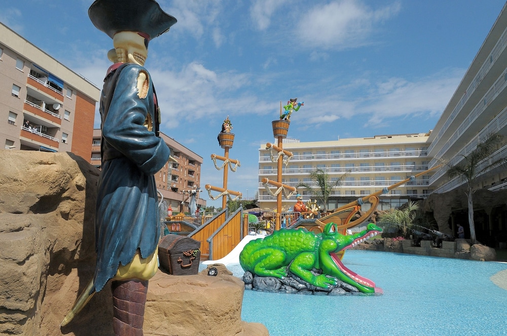 Children's play area - outdoor