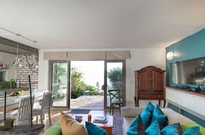 thumbnail: Living area