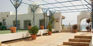 thumbnail: Exterior