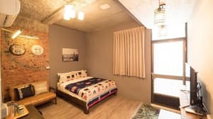 thumbnail: Room