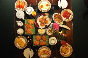 thumbnail: Breakfast area