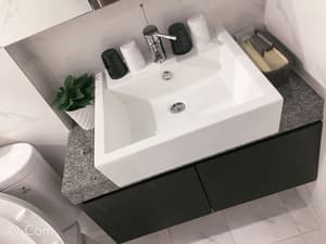 thumbnail: Bathroom shower