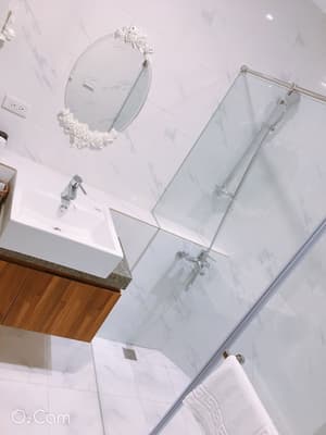 thumbnail: Bathroom sink