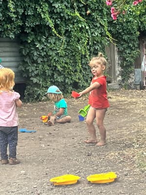 thumbnail: Children's play area - outdoor