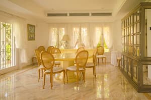 thumbnail: Living area