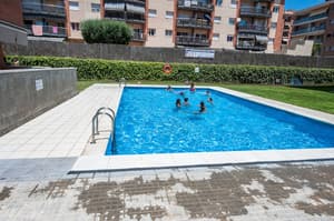 thumbnail: Outdoor pool