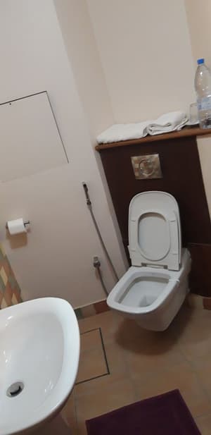 thumbnail: Bathroom