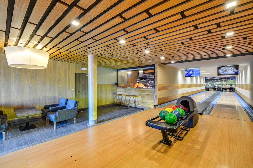 Bowling