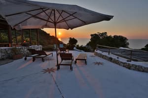 thumbnail: Terrace/patio