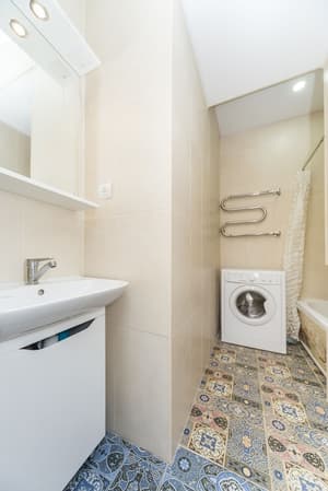 thumbnail: Bathroom