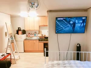 thumbnail: Room