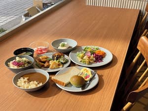 thumbnail: Breakfast buffet