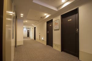 thumbnail: Hallway