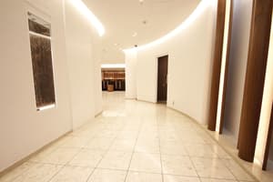thumbnail: Interior detail