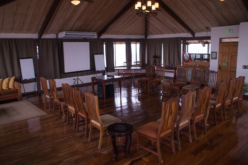 Restaurant-cafeteria