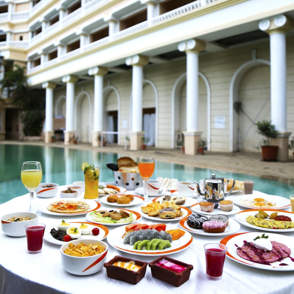 Breakfast meal