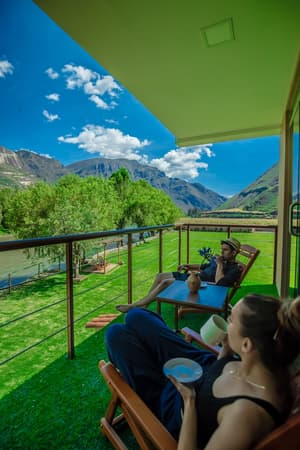 thumbnail: Sundeck