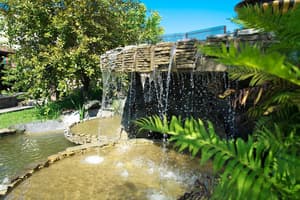 thumbnail: Fountain
