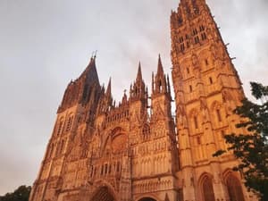 thumbnail: 608268604.jpg