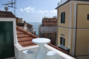 thumbnail: Terrace/patio