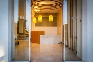 thumbnail: Reception