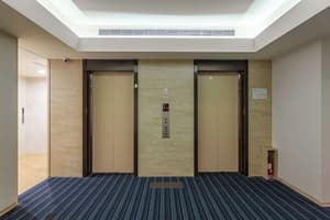 thumbnail: Elevator