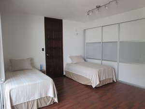 thumbnail: Interior detail
