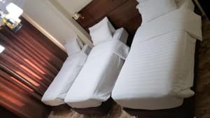 thumbnail: 488780175.jpg