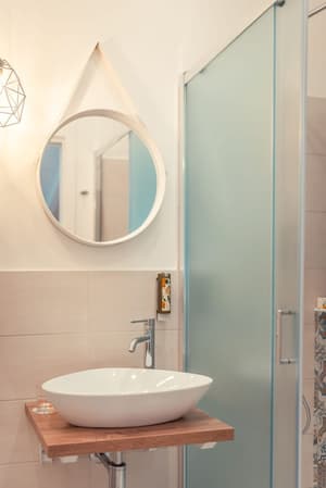 thumbnail: Bathroom sink