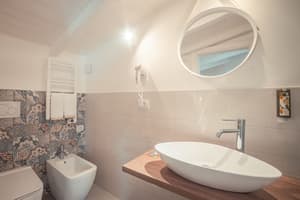 thumbnail: Bathroom