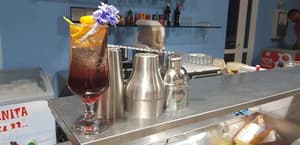 thumbnail: Bar (on property)