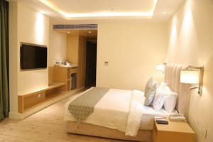 thumbnail: Room