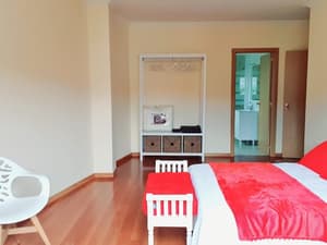 thumbnail: Front of property