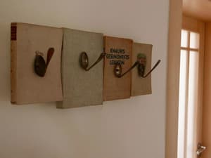 thumbnail: Interior detail