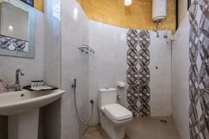 thumbnail: Bathroom