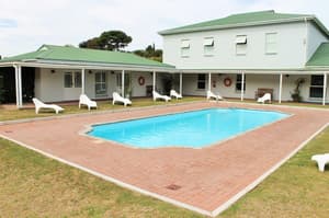 thumbnail: Outdoor pool