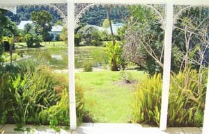 thumbnail: Property grounds