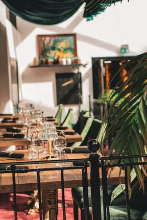thumbnail: Dining