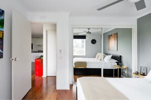 thumbnail: Interior detail