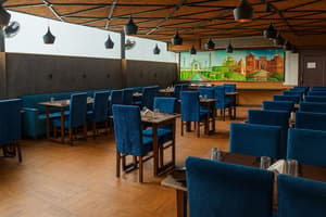thumbnail: Outdoor dining