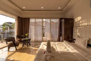 thumbnail: Room