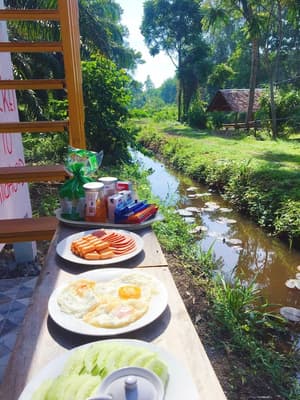 thumbnail: Breakfast meal