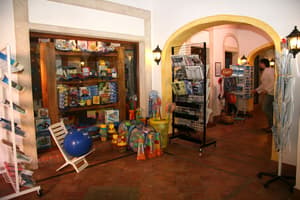 thumbnail: Shopping mall