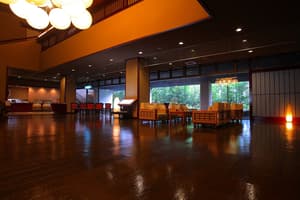 thumbnail: Lobby lounge