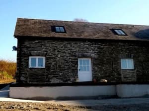 thumbnail: Exterior