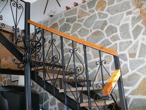 thumbnail: Interior detail