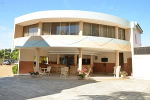 thumbnail: Bar (on property)